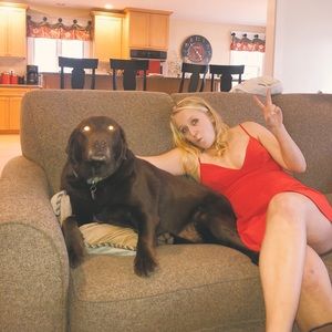 Meet your Posher, Lauren